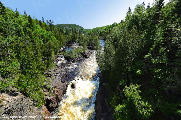 White river Pukaskwa National Park Ontario Canada www.remylacroixphoto.com