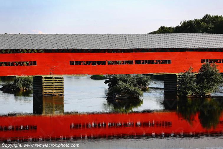 Pont Marchand Mansfield Qu�bec Canada www.remylacroixphoto.com