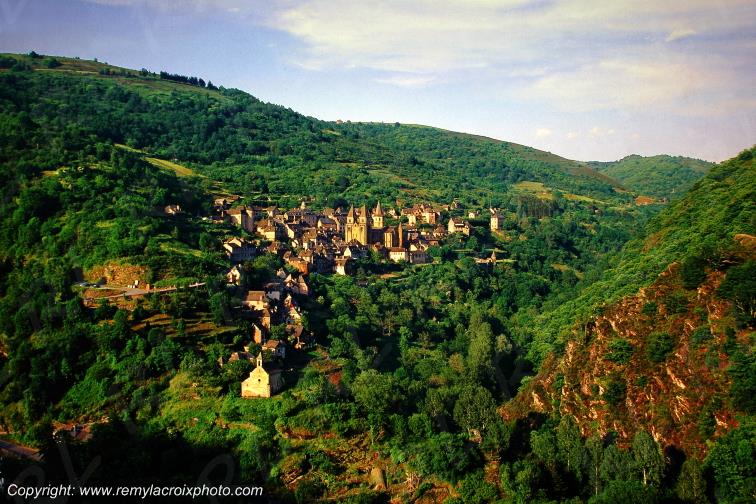 Conques Aveyron Occitanie France www.remylacroixphoto.com