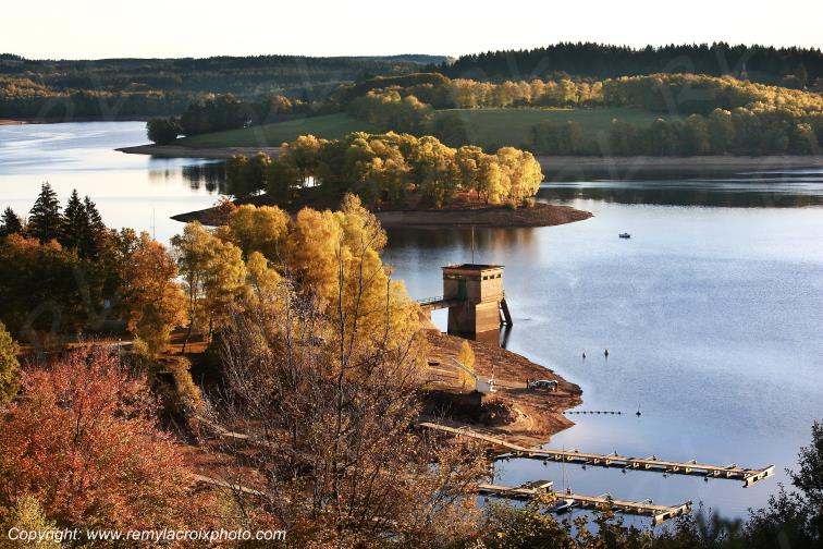 Lac de Vassivi�re Auphelle Haute Vienne Limousin Nouvelle Aquitaine France www.remylacroixphoto.com