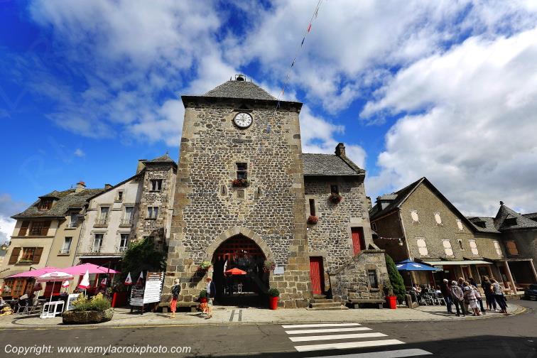 Mur de Barrez Aveyron Occitanie France www.remylacroixphoto.com