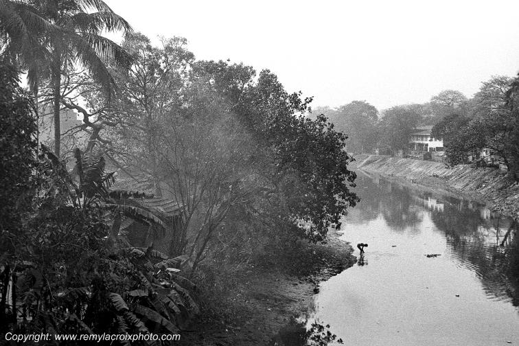 Calcutta Streets Gange Bath Rues de Calcutta Bengale Inde India www.remylacroixphoto.com