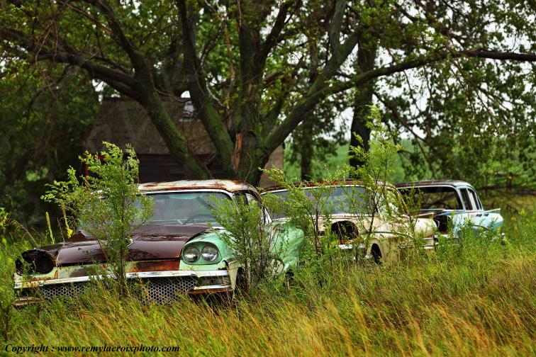 Ford Fairlaine 1958 wrecks Huron South Dakota USA www.remylacroixphoto.com #fairlane #ford #huron