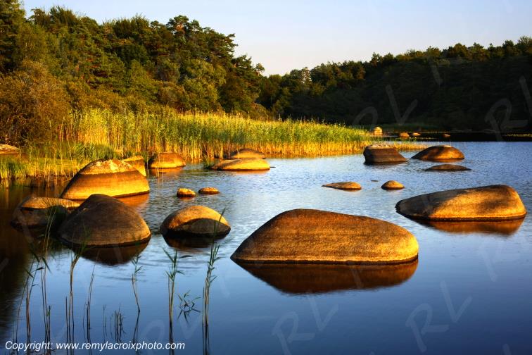 Sidobre Lac du Merle Tarn Occitanie Midi Pyr�n�es France www.remylacroixphoto.com