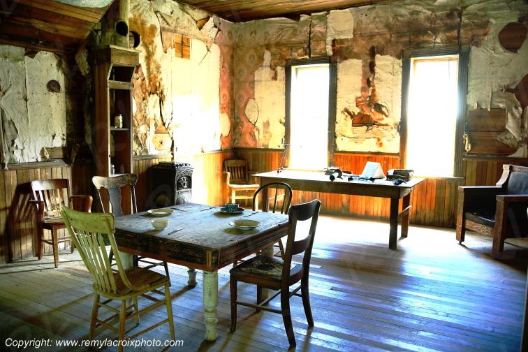 Garnet Ghost-Town Rocky Mountains Montana USA www.remylacroixphoto.com #garnet #montana #ghosttown