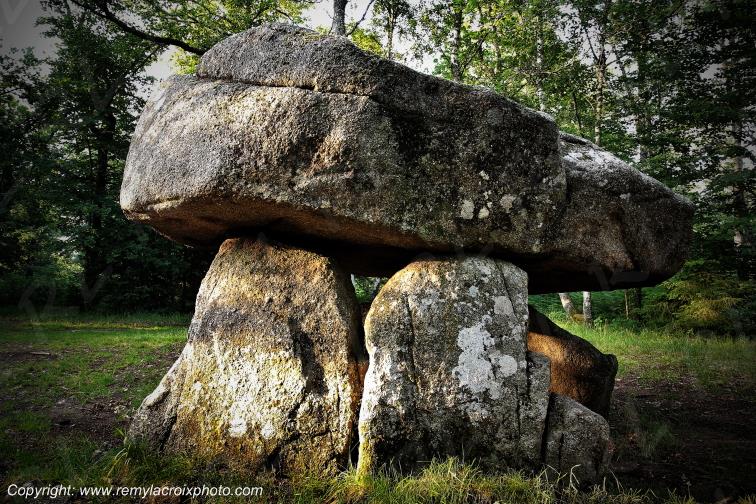 Crocq Dolmen Urbe Creuse Limousin Nouvelle Aquitaine France www.remylacroixphoto.com