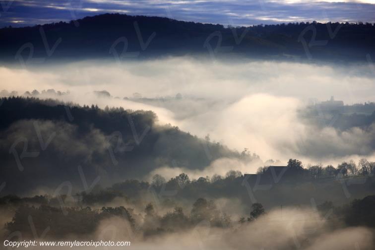 Site du Mas Cantal Auvergne Rh�ne-Alpes France www.remylacroixphoto.com