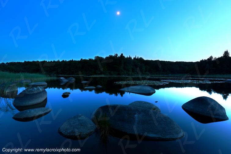 Sidobre Lac du Merle Tarn Occitanie Midi Pyr�n�es France www.remylacroixphoto.com