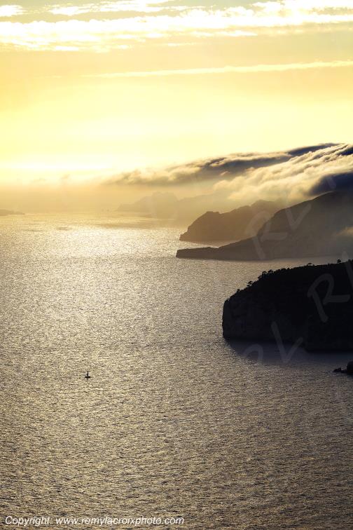 Calanques Route des Cr�tes Bouches du Rh�ne Provence Alpes C�te d'Azur France www.remylacroixphoto.com