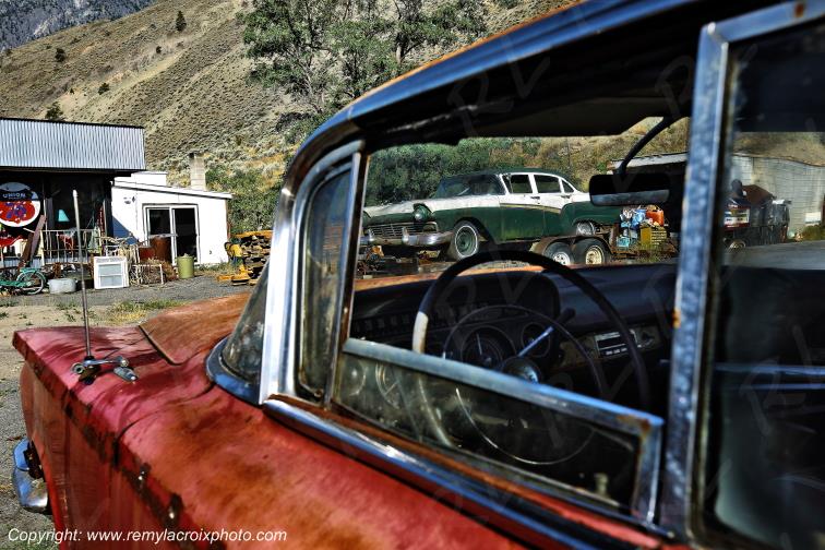 Buick Electra 1959 Ford Fairlane 1957 wrecks British Columbia Canada www.remylacroixphoto.com #buick #electra59 #ford #fairlane57 #canada