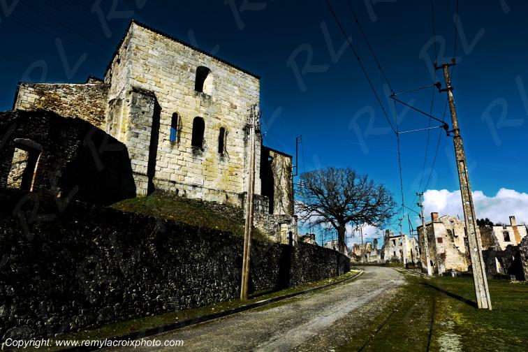 Village martyr de Oradour sur Glane l'�glise Haute-Vienne,France