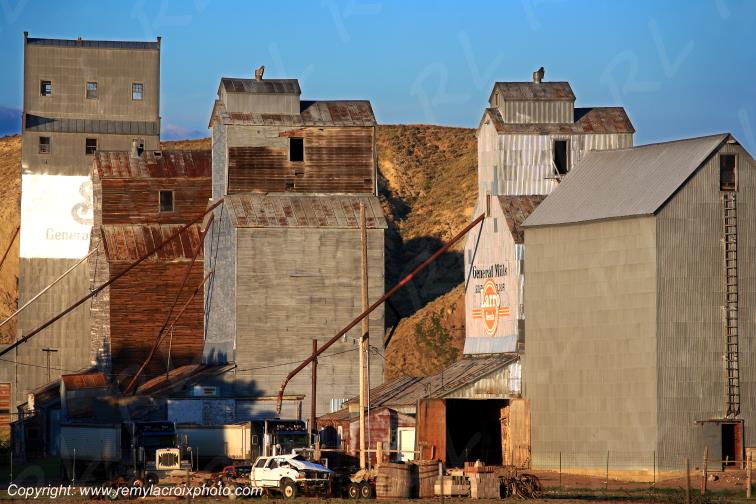 Loma Montana USA www.remylacroixphoto.com