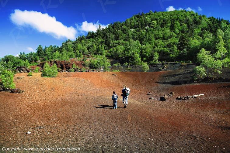 Puy de la Vache Puy de D�me Auvergne Rh�ne-Alpes France www.remylacroixphoto.com