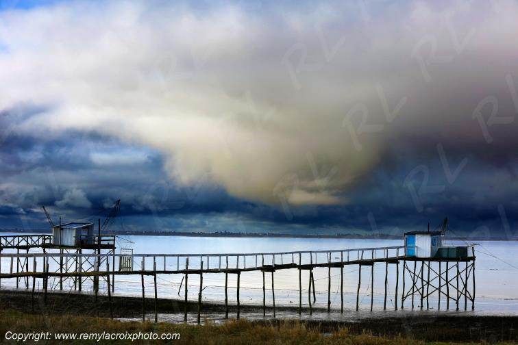 Port Conac Estuaire de la Gironde Carrelets Charente-Maritime France