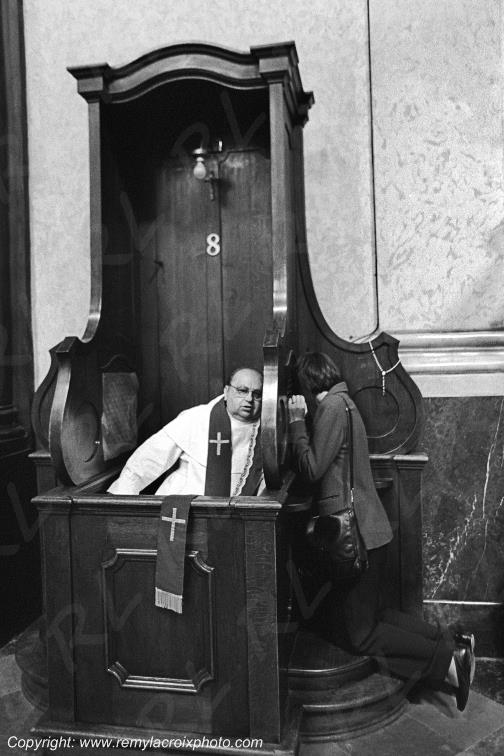 Czestochowa Sanctuaire Vierge Noire Pilgrims Vo�vodie Sil�sie Pologne church Black Madonna Poland Pologne Polska www.remylacroixphoto.com