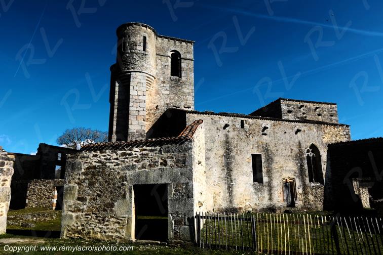 Village martyr de Oradour sur Glane l'�glise Haute-Vienne,France