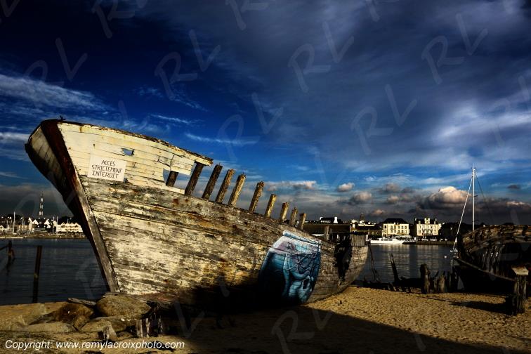 Cimeti�re marin du Magou�r rivi�re d'Etel Morbihan France