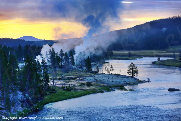 Yellowstone River Yellowstone National Park Wyoming USA www.remylacroixphoto.com