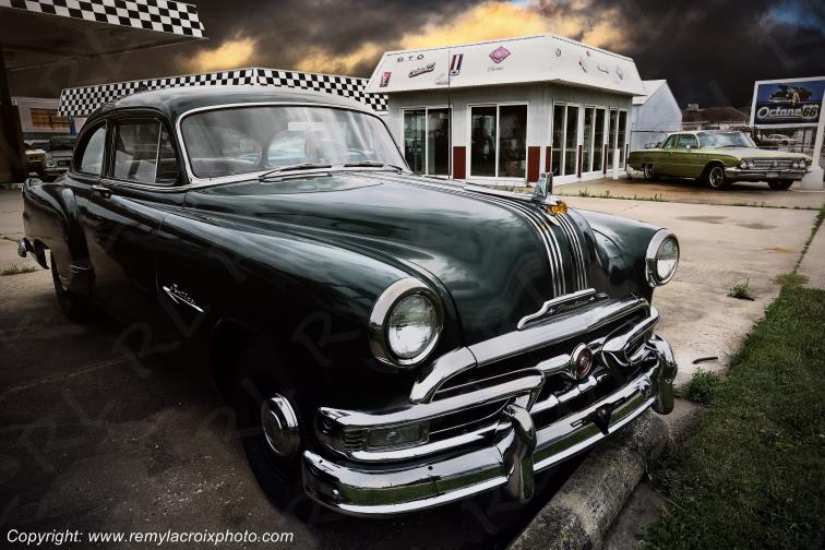 Pontiac Chieftain 1953 Route 66 Pontiac Illinois USA www.remylacroixphoto.com