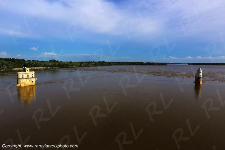 Mississippi River Saint Louis Missouri USA www.remylacroixphoto.com