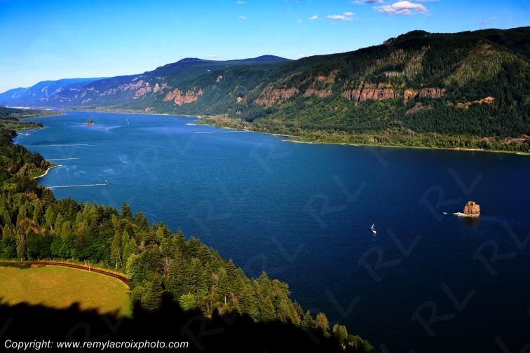 Cape Horn Columbia River Gorge Washington USA www.remylacroixphoto.com
