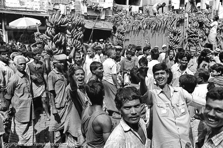 Calcutta Streets Banana's Market Bengale Occidental West Bengal Inde India www.remylacroixphoto.com