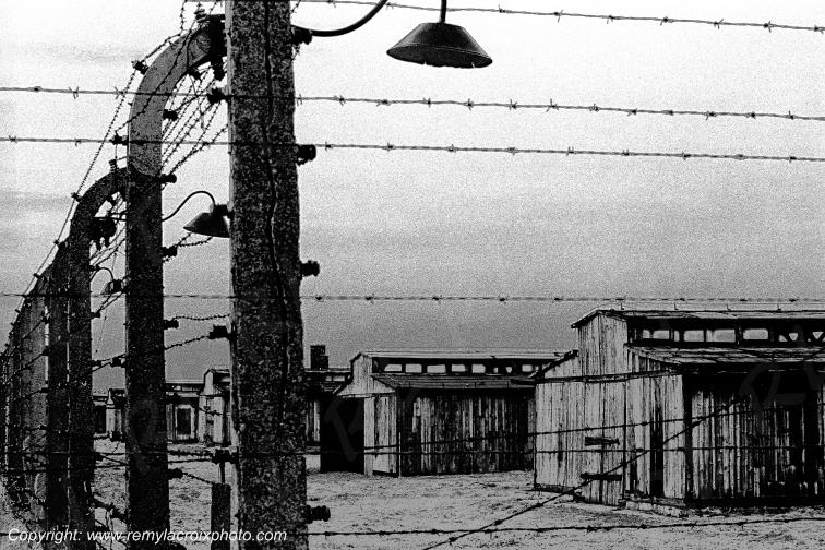 Auschwitz Birkenau camp de concentration enceinte Haute-Sil�sie Pologne www.remylacroixphoto.com