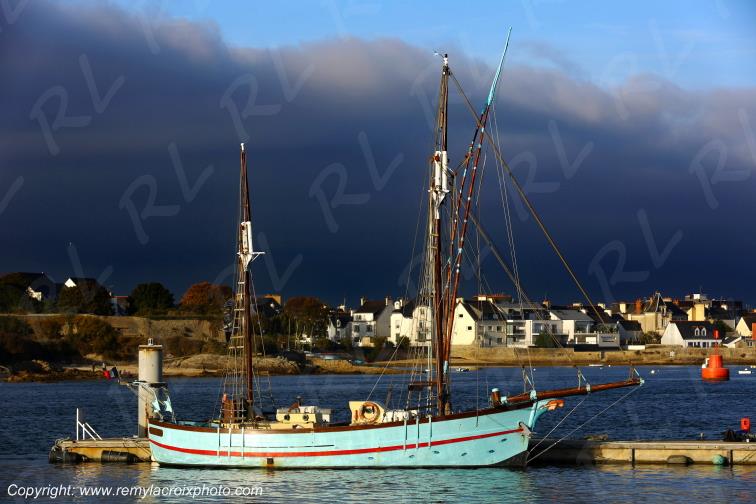 La Reine des Flots port de G�vres Morbihan France