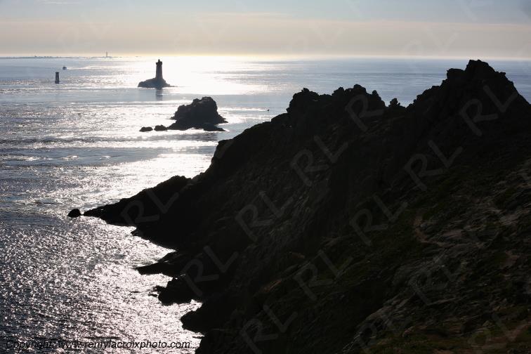 Pointe du Raz phare de la Vieille Finist�re Bretagne France www.remylacroixphoto.com