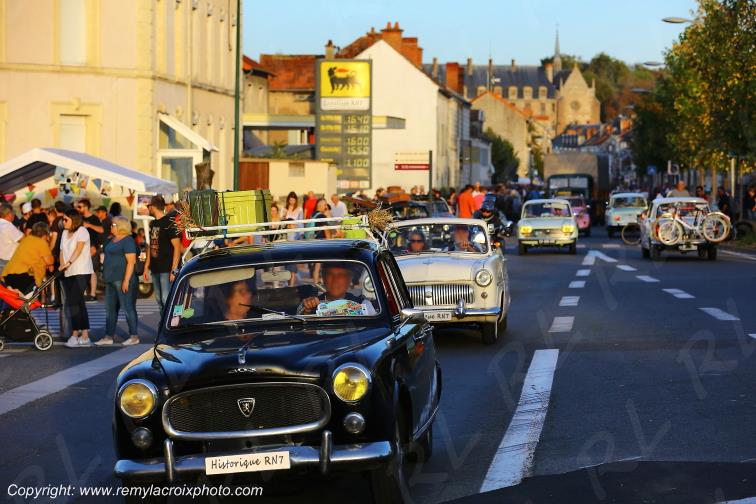 Embouteillage de Lapalisse Route Nationale 7 Allier Auvergne Rh�ne-Alpes France www.remylacroixphoto.com