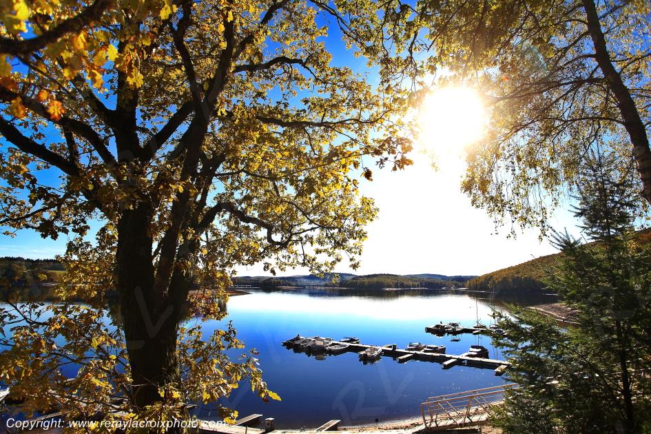 Lac de Vassivi�re Port de Auphelle Haute Vienne Limousin Nouvelle Aquitaine France www.remylacroixphoto.com