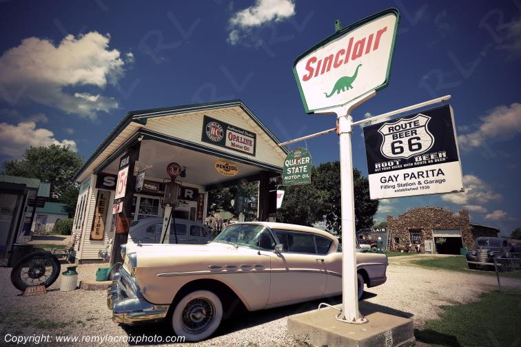 Sinclair Gas Station Route 66 Paris Springs Buick Riviera 1957 Missouri USA www.remylacroixphoto.com
