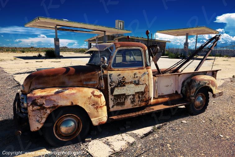 Two Guns Gas Station Route 66 Chevrolet Thriftmaster 50' Towing Truck Arizona USA www.remylacroixphoto.com