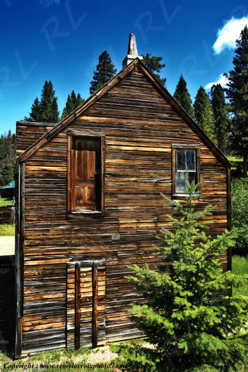 Garnet Ghost-Town Rocky Mountains Montana USA www.remylacroixphoto.com #garnet #montana #ghosttown