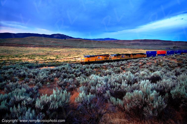 Pleasant Valley Union Pacific Railroad Oregon USA www.remylacroixphoto.com