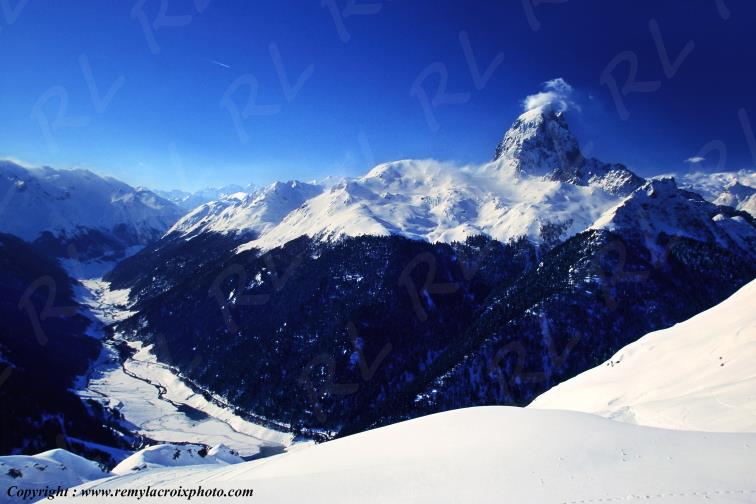 Pic du Midi d'Ossau Pyr�n�es-Atlantiques Aquitaine France www.remylacroixphoto.com