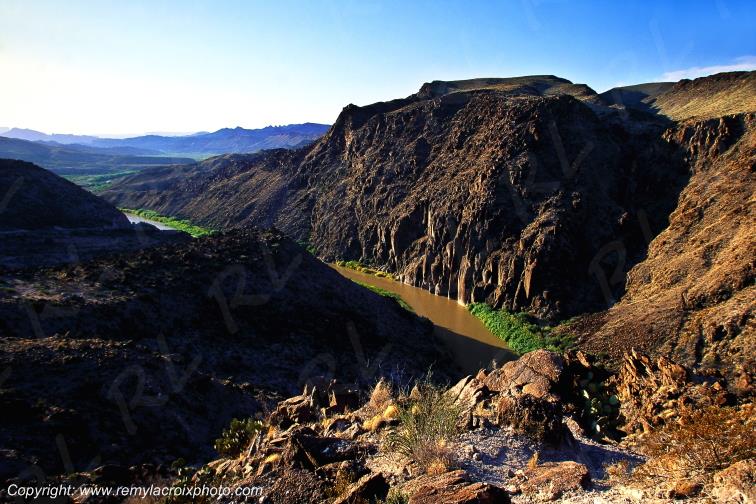 Rio Grande Presidio Road Big Bend Texas USA www.remylacroixphoto.com