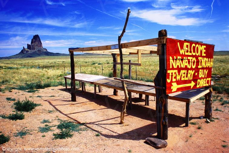 Monument Valley Utah USA www.remylacroixphoto.com