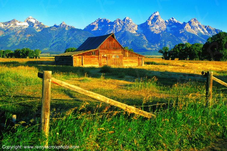 Mormon Row Grand Teton National Park Wyoming USA www.remylacroixphoto.com