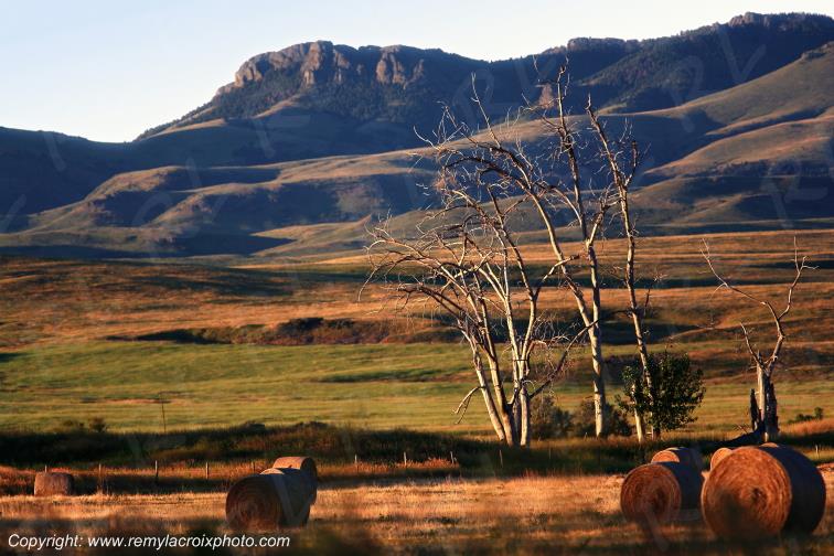 Cascade Rocky Mountains Montana USA www.remylacroixphoto.com #cascade #rockymountains #montana