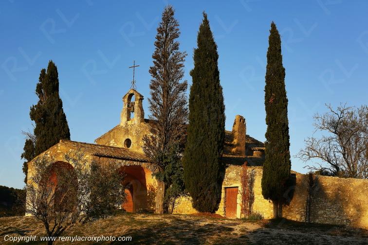 Chapelle Saint Sixte d'Eygali�res Alpilles Bouches du Rh�ne Provence Alpes C�te d'Azur France www.remylacroixphoto.com