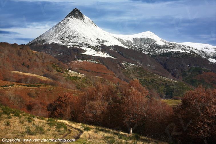 Puy Griou Cantal Auvergne Rh�ne-Alpes France www.remylacroixphoto.com