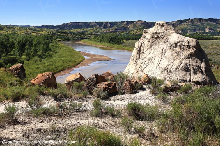 Theodore Roosevelt National Park North Dakota USA www.remylacroixphoto.com