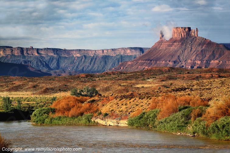 Colorado Valley Moab desert Utah USA www.remylacroixphoto.com