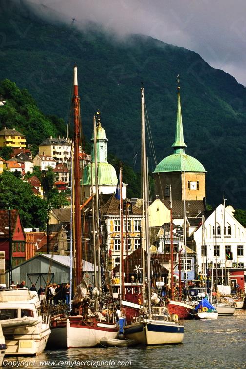 Bergen harbor Bryggen dock Norv�ge Norway www.remylacroixphoto.com