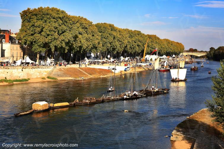 Loire river Orl�ans F�te de la Loire Festival Loiret Centre Val de Loire France www.remylacroixphoto.com