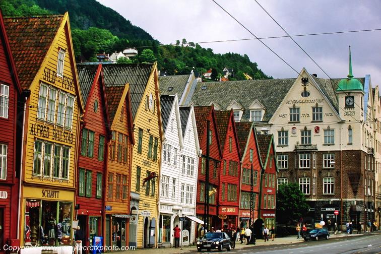 Bergen harbor Bryggen dock Norv�ge Norway www.remylacroixphoto.com