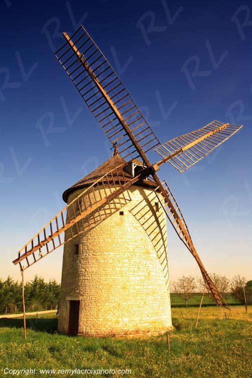 Moulin de Nouan Mareuil sur Arnon Cher Berry Centre Val de Loire France