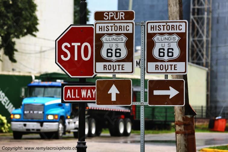 Williamsville Route 66 Illinois USA www.remylacroixphoto.com