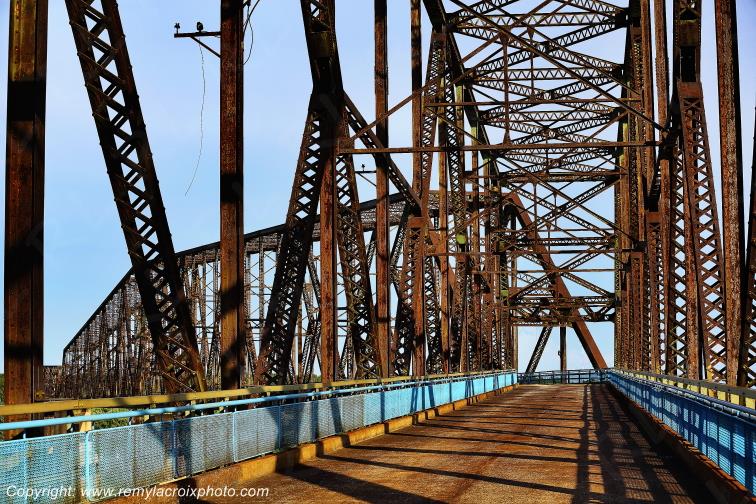 Chain of Rocks Bridge Route 66 Saint Louis Missouri USA www.remylacroixphoto.com